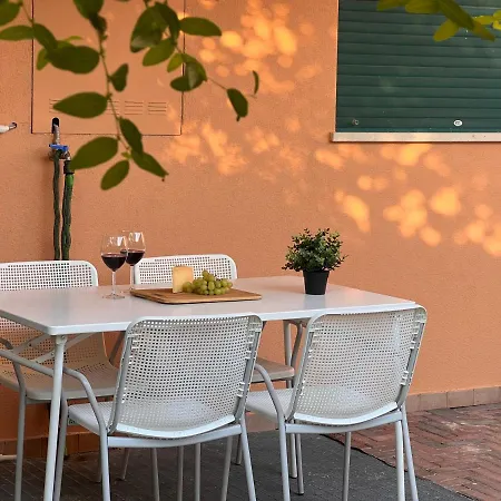 3 Διαμέρισμα *